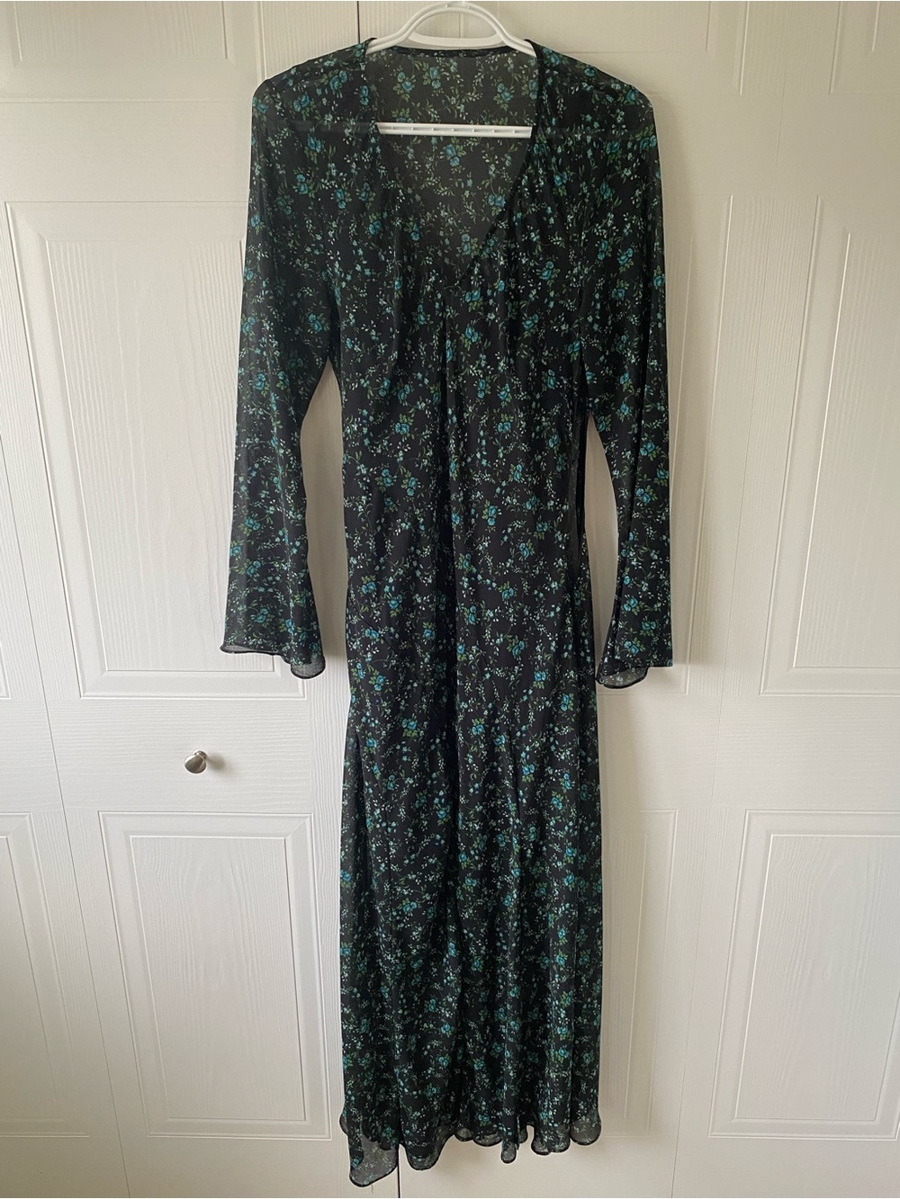 Ever New Melbourne Long Floral Dress Size 8